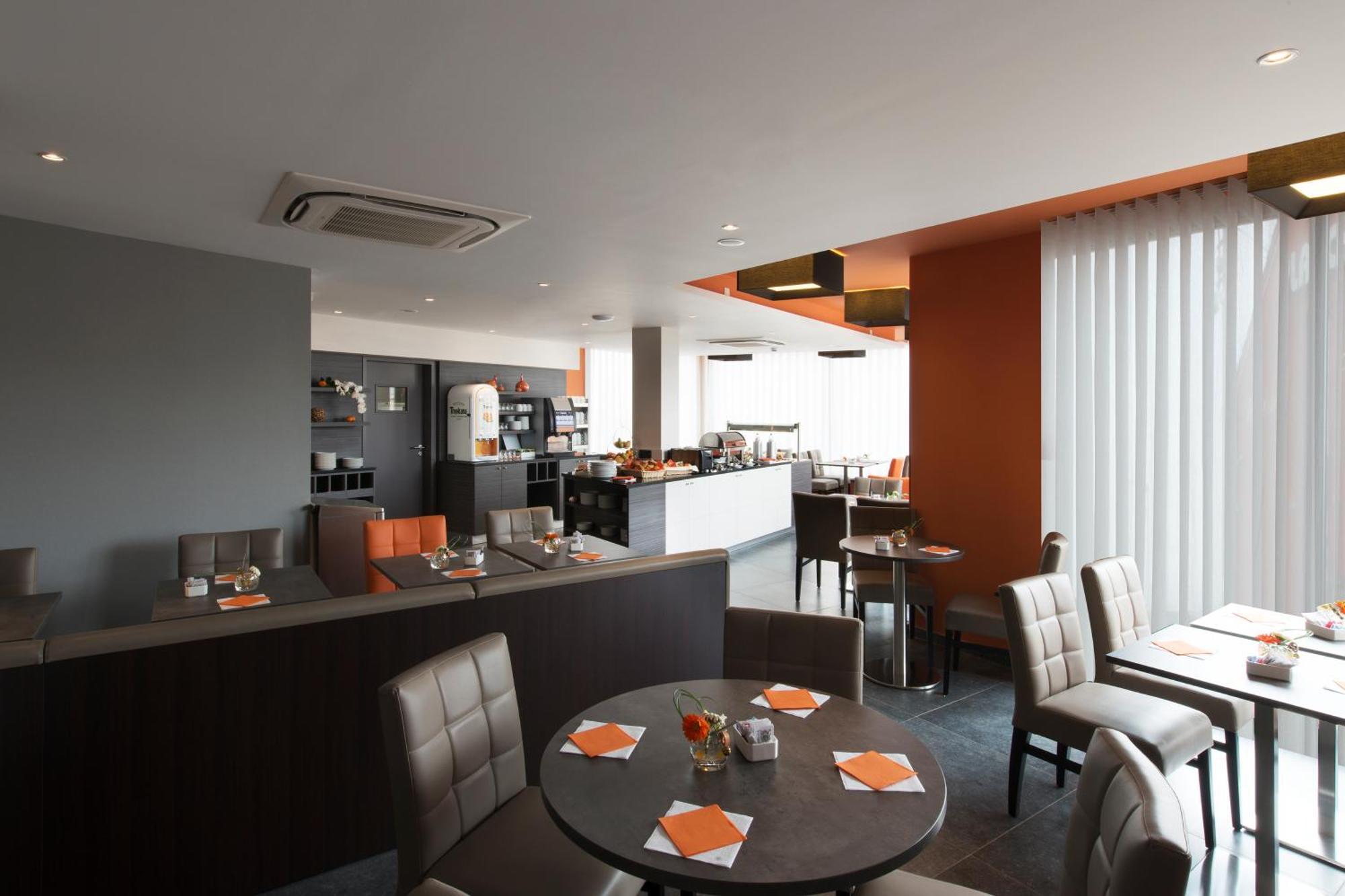 Orange Hotel La Louvière Eksteriør bilde